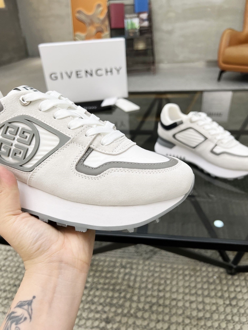 Givenchy Sneakers